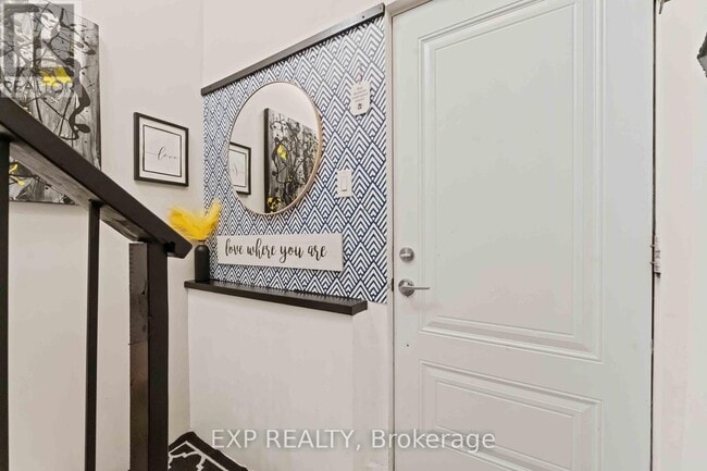 Photo - 1223 Kitchener Ave