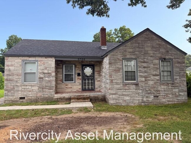 Building Photo - A MUST-SEE SECTION 8 FRIENDLY HOME!!!!
