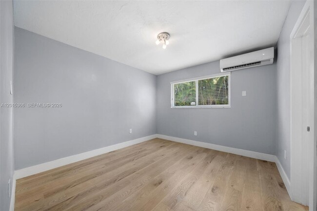 Photo - 6330 SW 79th St Unit 4