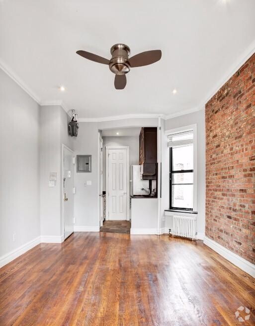 Building Photo - 250 Mott St Unit 7 Rental