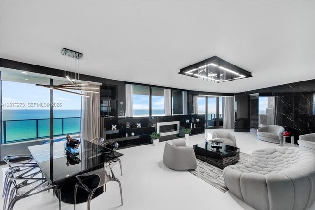 Building Photo - 18555 Collins Ave Unit 1605