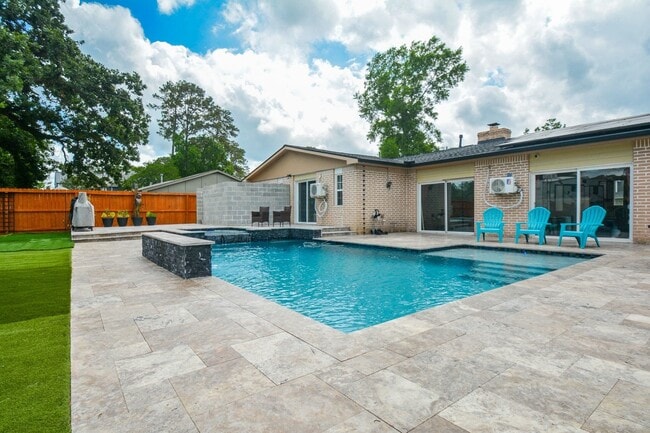 Photo - 1402 Chestnut Ridge Rd