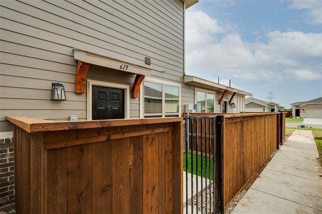 Building Photo - 619 Harvest Moon Dr Rental