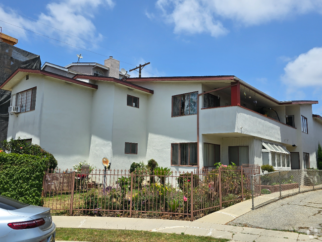 Building Photo - 12079 Lamanda St Unit 4 Rental