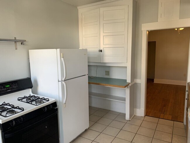 Photo - Great property in Morningside!