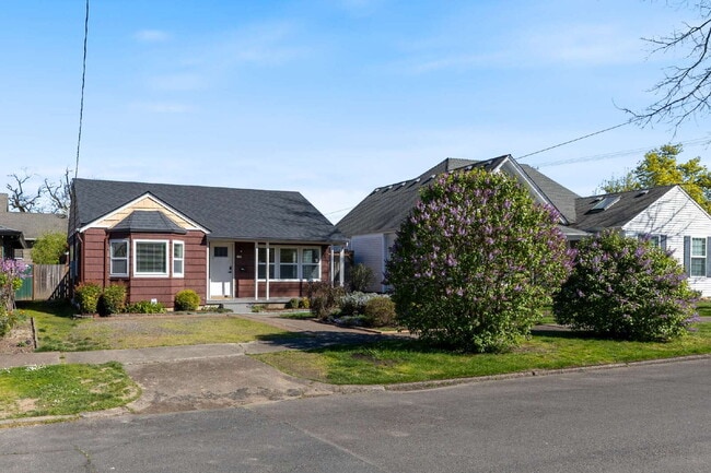 Photo - Charming Upgraded 2 Bedroom Home