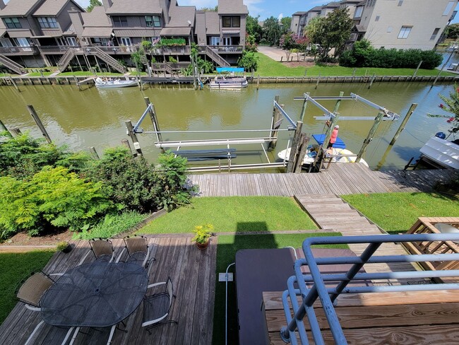 Photo - THIS IMMACULATELY MAINTAINED, THREE BED, F...