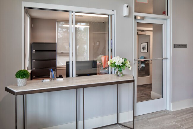 Photo - Walters Apartments West