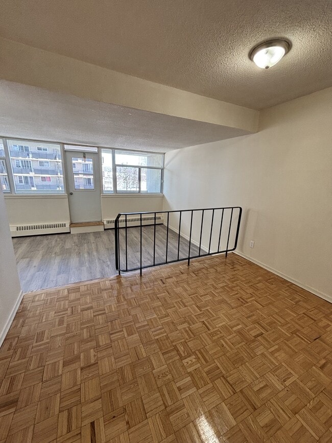 Building Photo - 70 McEwen Ave