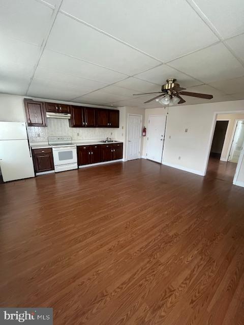 147 E Main St