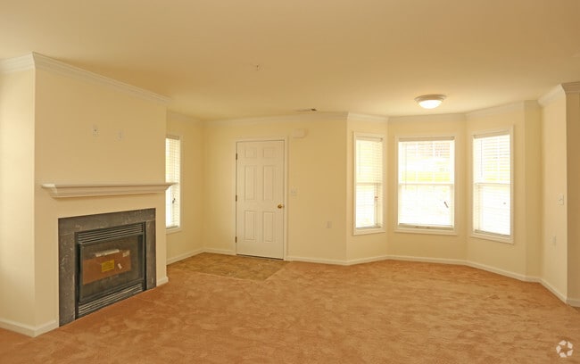 2BR, 2BA-1240SF