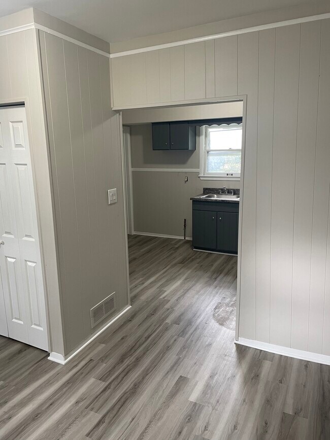 Photo - 1341 Welton Plz