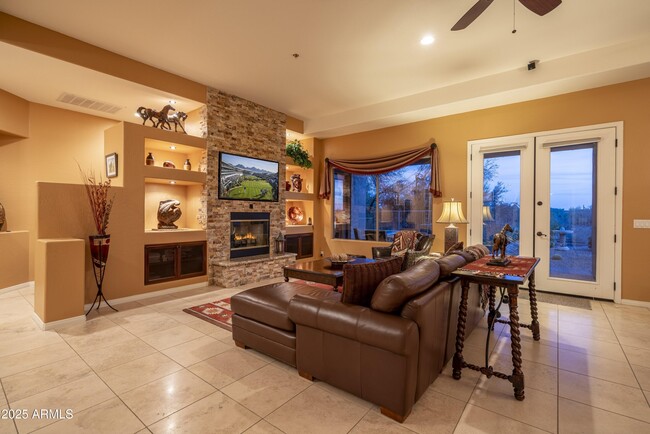 Building Photo - 6183 E Evening Glow Dr Rental