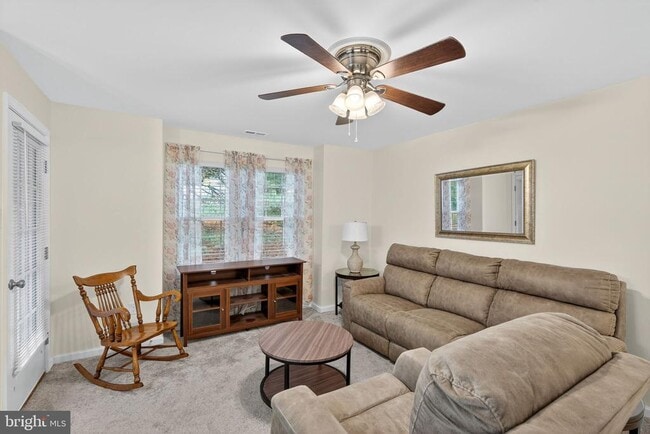 Photo - 511 Diamond Dr Apartamento