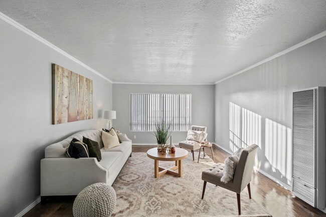 Photo - Villa Marseilles Apartments