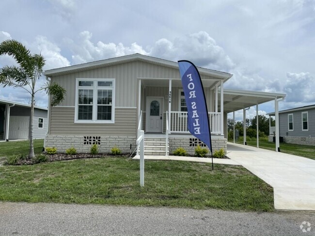 Building Photo - 34616 Ballyhoo Dr Rental