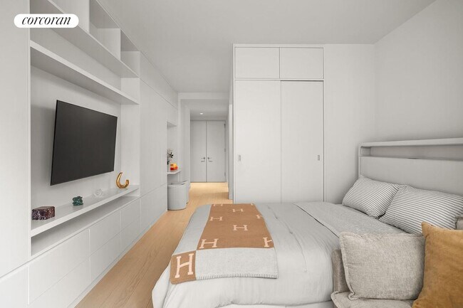 Photo - 450 Washington St