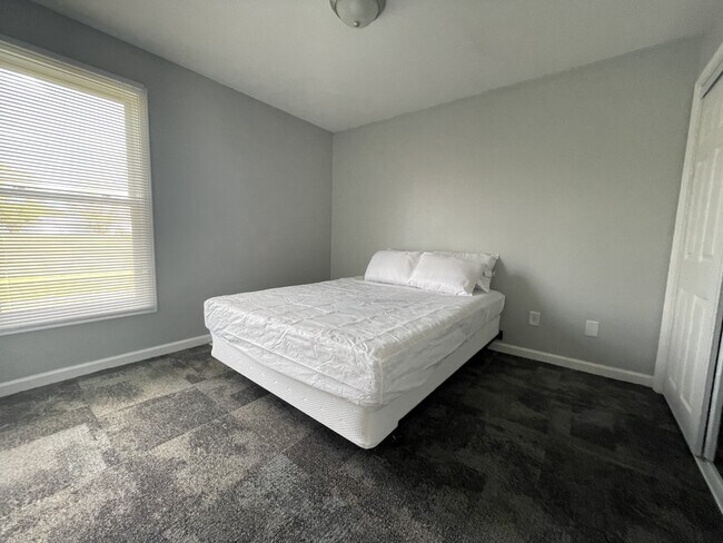 Photo - 302 Stone Creek Dr Unidad A