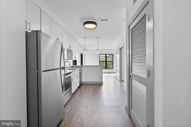 Photo - 303 McMechen St Unit 311