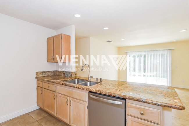 Photo - 8570 Biruta Ave