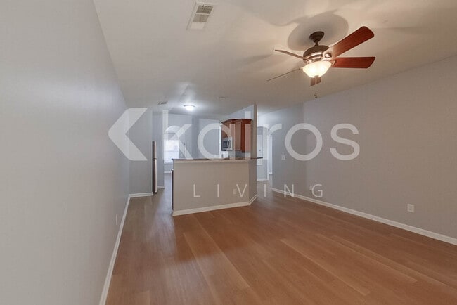 Photo - 588 Kincaid Cove Ln