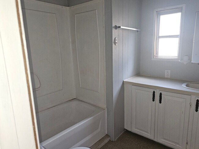 Photo - 2 Bed 1 Bath Mobile Home For Rent   50% off first month rent