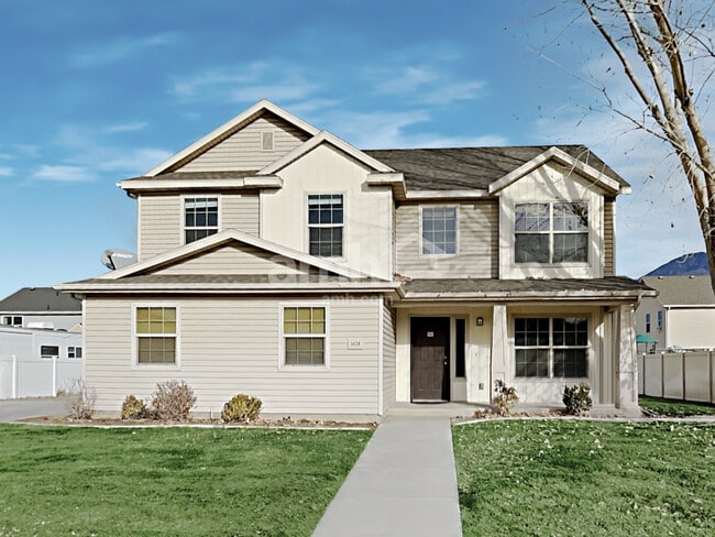 Building Photo - 1438 W 250 N