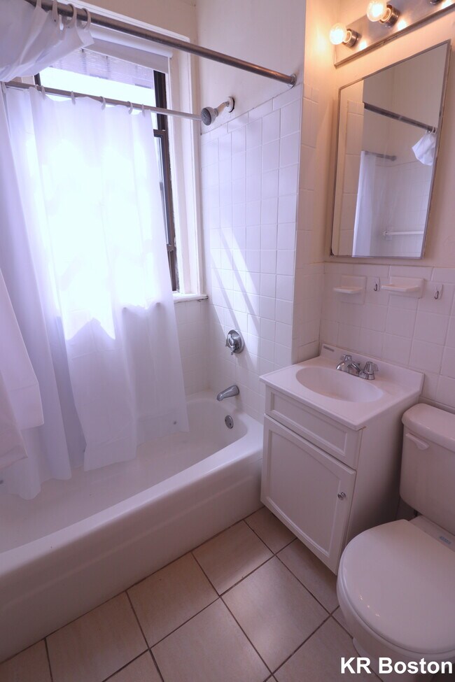 Photo - 1153 Commonwealth Ave