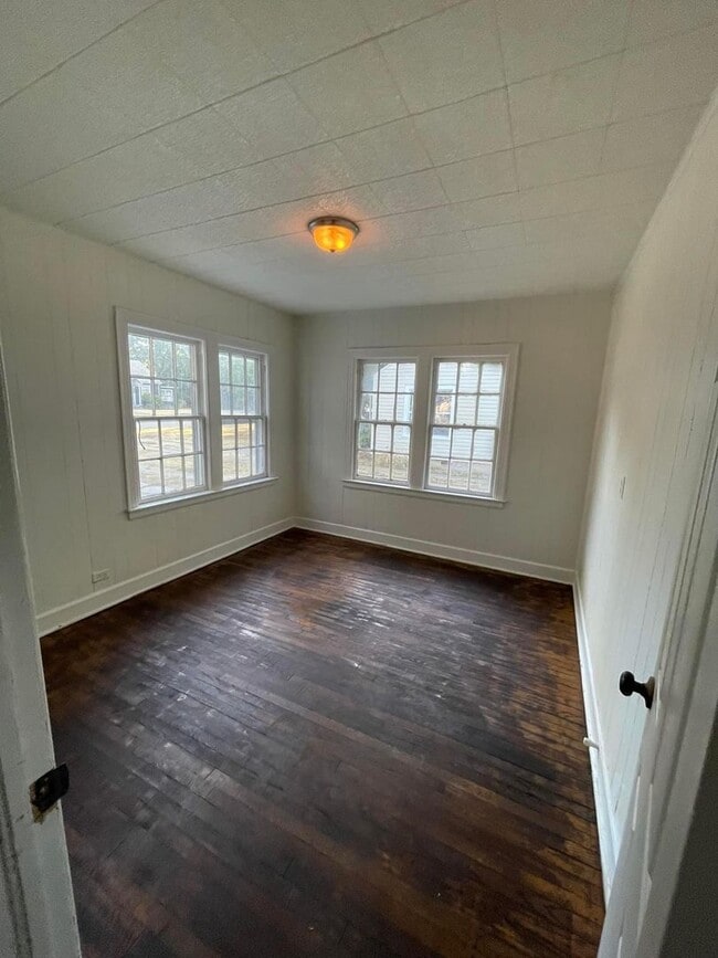 Photo - Rock 2 Bedroom home for Rent