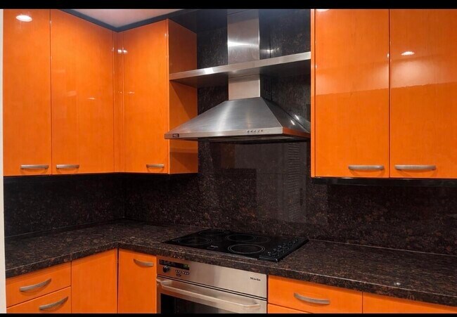Photo - 330 SE 20th Ave Unit 508
