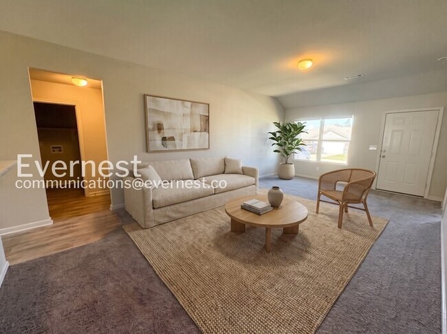 2169 Bentwood Dr