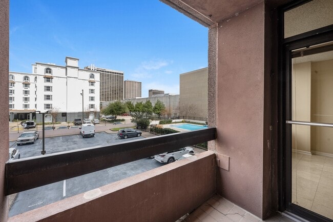 Photo - 5150 Hidalgo St Unit 202