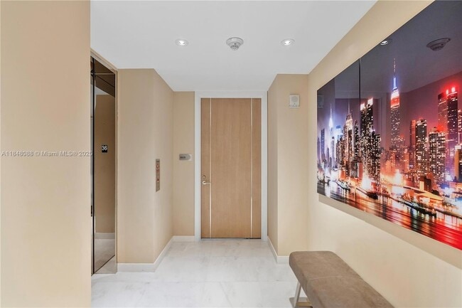 Photo - 15701 Collins Ave Unidad 3605