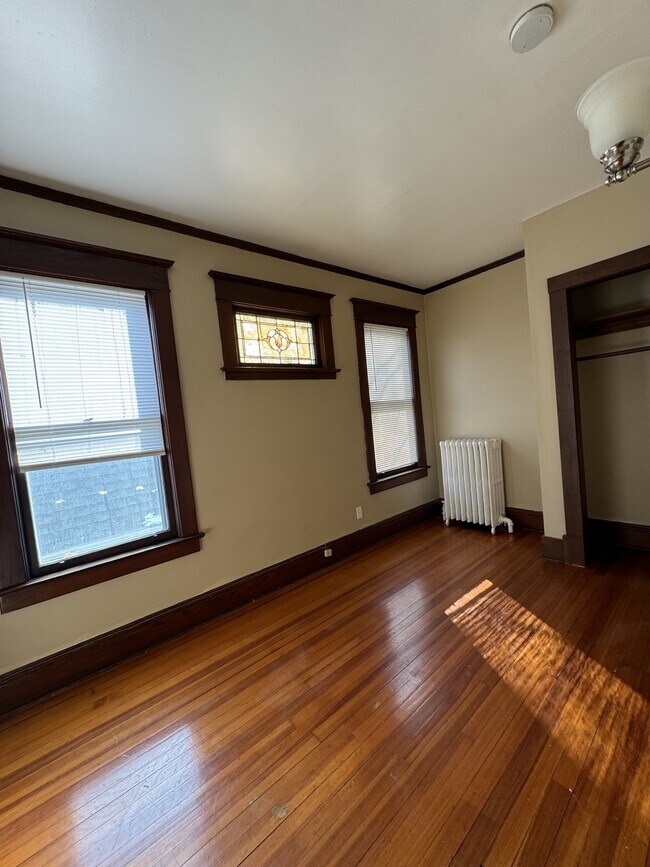 626 Myrtle Ave Unit 2