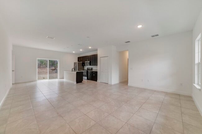 Photo - 7130 N Cricket Dr