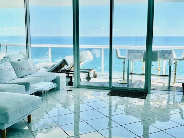 Building Photo - 6301 Collins Ave Unit 2802