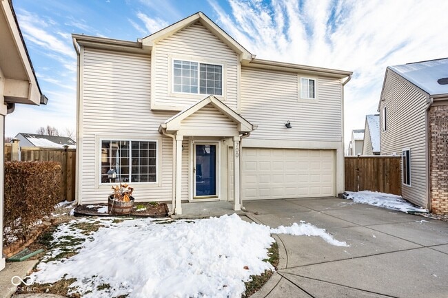 Photo - 700 Mountain Pine Dr