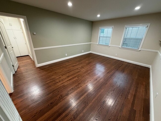 Photo - 71 Suffolk Ave Unidad 71 1/2 B