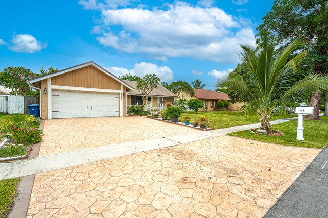 Building Photo - 8541 NW 51st Ct