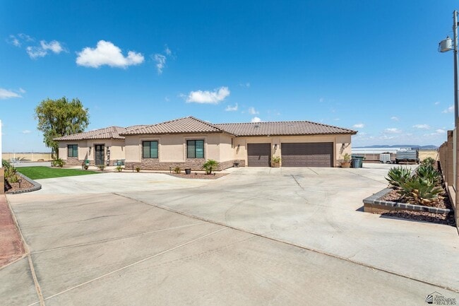 Building Photo - 2070 Araby Rd Rental