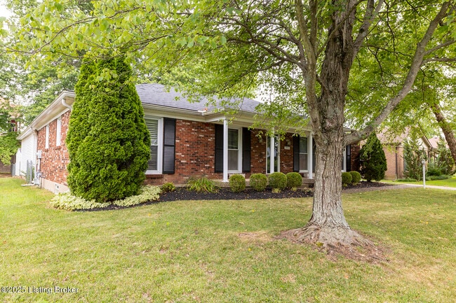 2901 Creekside Dr