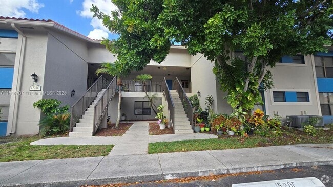 Building Photo - 1540 Windorah Way Unit C Rental