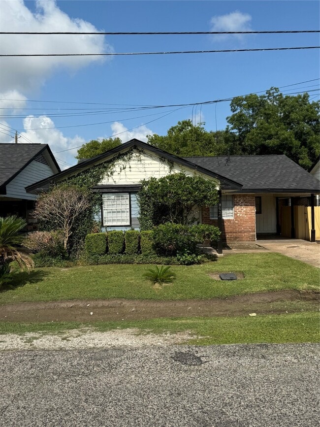 Building Photo - 8924 Duane St Rental