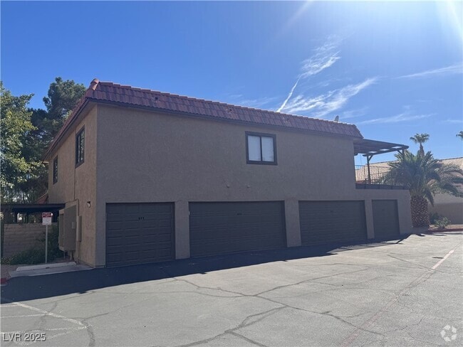 Building Photo - 617 Pepper Tree Cir Rental