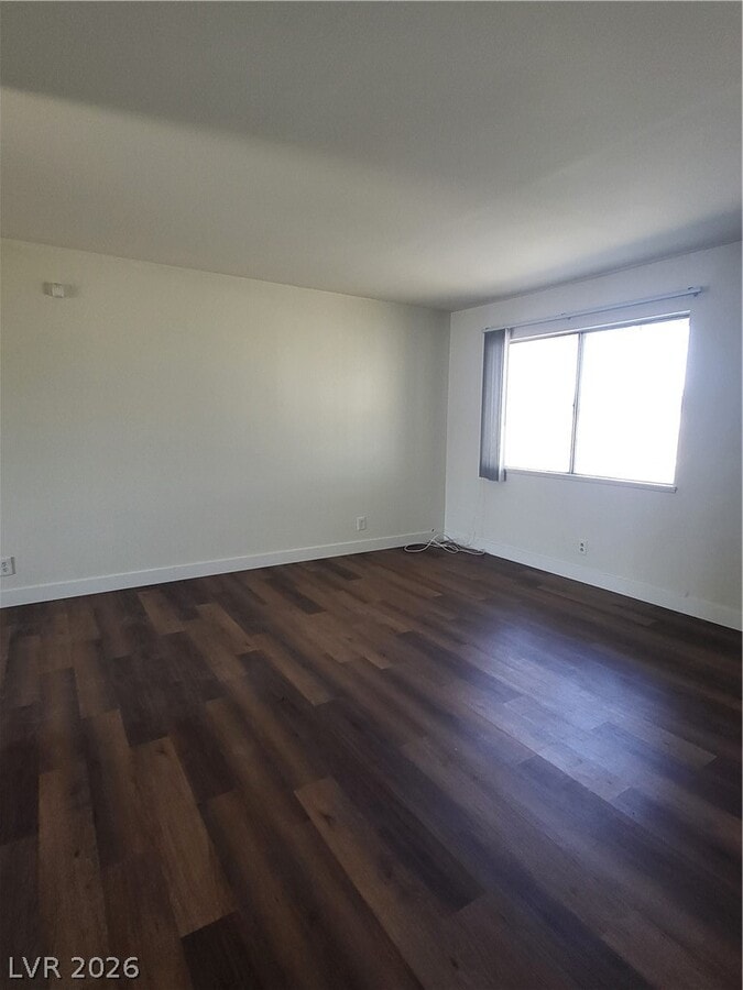 Photo - 717 Van Ert Ave