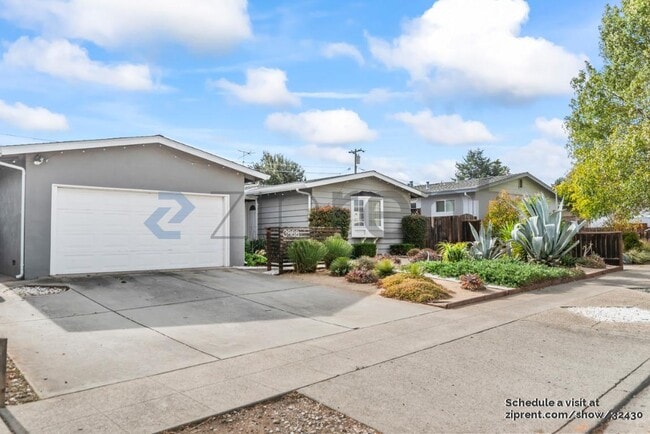 Photo - 3868 Bucknall Rd