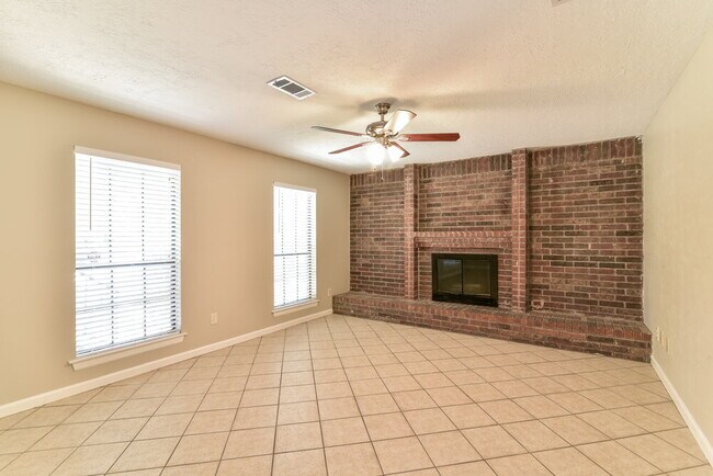 Photo - 15515 Windy Cove Dr