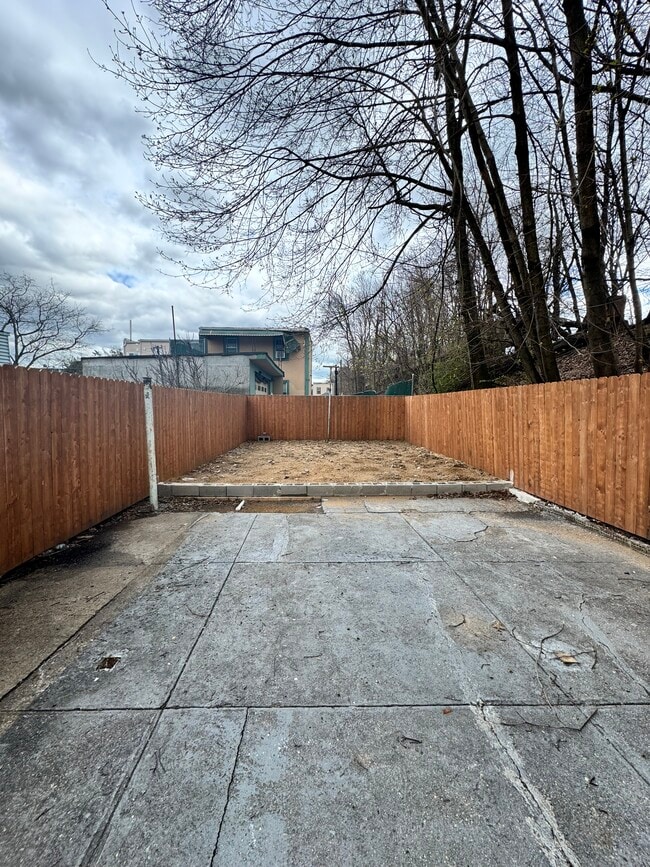 Photo - 10002 92nd Ave Unit Studio