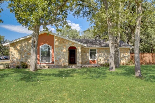 Photo - 2107 Emerald Isle Dr