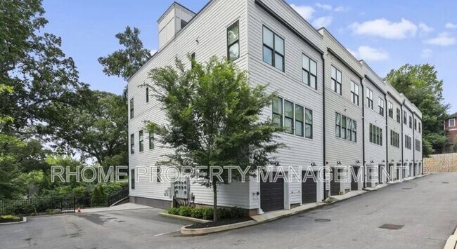 729 Eloise Wy Unidad Lot 24/Unit C